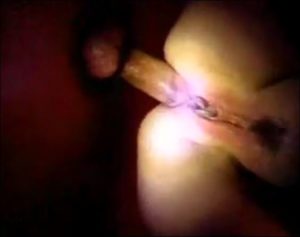 Video creampie anal d'une epouse baisee en gloryhole - Ejaculation interne
